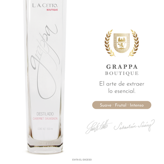 Grappa destilado de uva